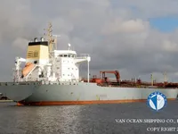 Nafta-/keemialaev müügiks
