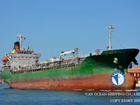 Nafta-/keemialaev müügiks