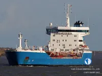 Nafta-/keemialaev müügiks