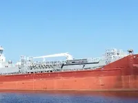 Nafta-/keemialaev müügiks