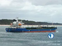 Nafta-/keemialaev müügiks