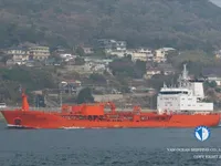 Nafta-/keemialaev müügiks