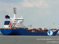Nafta-/keemialaev müügiks