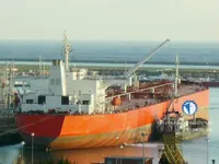 Nafta-/keemialaev müügiks