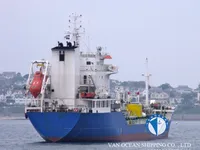 Nafta-/keemialaev müügiks