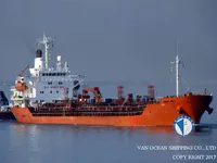 Nafta-/keemialaev müügiks