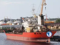 Nafta-/keemialaev müügiks