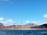 Nafta-/keemialaev müügiks
