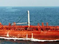 Nafta-/keemialaev müügiks