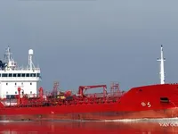Nafta-/keemialaev müügiks