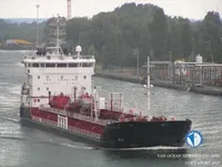 Nafta-/keemialaev müügiks
