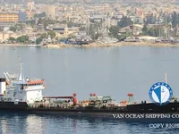 Nafta-/keemialaev müügiks