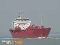 Nafta-/keemialaev müügiks