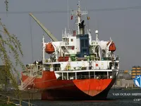 Nafta-/keemialaev müügiks