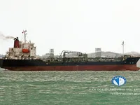 Nafta-/keemialaev müügiks