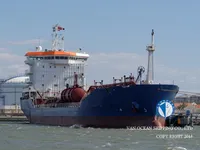 Nafta-/keemialaev müügiks