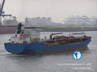 Nafta-/keemialaev müügiks