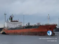 Nafta-/keemialaev müügiks