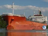 Nafta-/keemialaev müügiks
