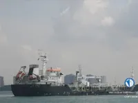 Nafta-/keemialaev müügiks