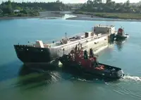 Nafta-/keemialaev müügiks