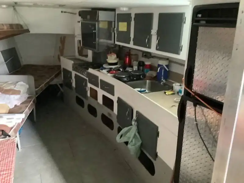 Töölaevad müügiks