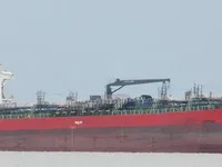 Nafta-/keemialaev müügiks