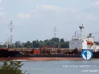 Nafta-/keemialaev müügiks