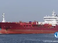 Nafta-/keemialaev müügiks