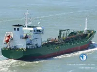 Nafta-/keemialaev müügiks