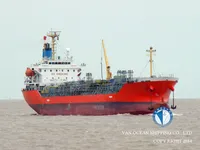 Nafta-/keemialaev müügiks