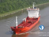 Nafta-/keemialaev müügiks