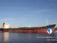 Nafta-/keemialaev müügiks