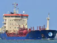Nafta-/keemialaev müügiks