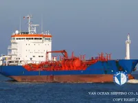 Nafta-/keemialaev müügiks