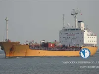 Nafta-/keemialaev müügiks