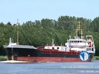 Nafta-/keemialaev müügiks