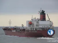 Nafta-/keemialaev müügiks