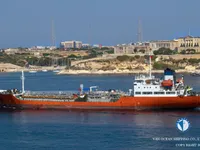 Nafta-/keemialaev müügiks