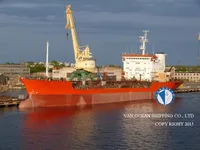 Nafta-/keemialaev müügiks
