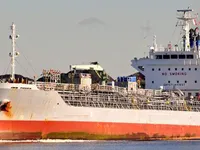 Nafta-/keemialaev müügiks