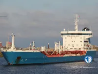 Nafta-/keemialaev müügiks