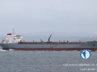 Nafta-/keemialaev müügiks