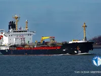 Nafta-/keemialaev müügiks