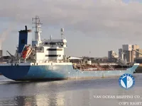 Nafta-/keemialaev müügiks