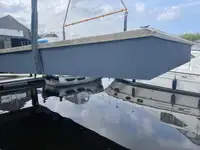 Pontoon müügiks