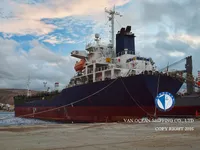Nafta-/keemialaev müügiks