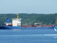 Nafta-/keemialaev müügiks