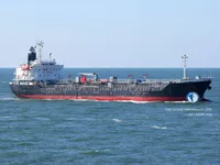 Nafta-/keemialaev müügiks