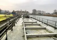Pontoon müügiks
